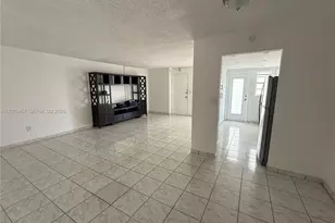 1340 Lincoln Rd, Miami Beach, FL 33139 - Photo 7