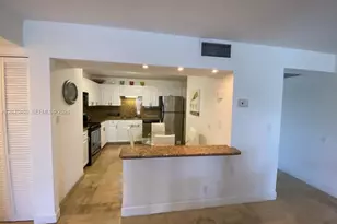 2101 S Ocean Dr, Hollywood, FL 33019 - Photo 9