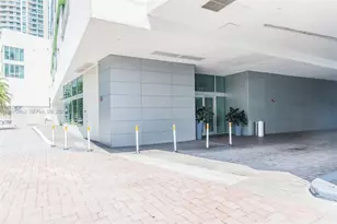 335 S Biscayne Blvd, Miami, FL 33131 - Photo 59