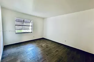 7915 SW 86th St, Miami, FL 33143 - Photo 13