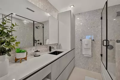 3343 NE 166th St, North Miami Beach, FL 33160 - Photo 69