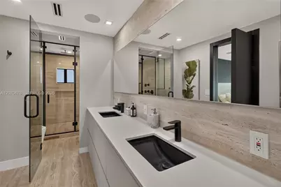 3343 NE 166th St, North Miami Beach, FL 33160 - Photo 47
