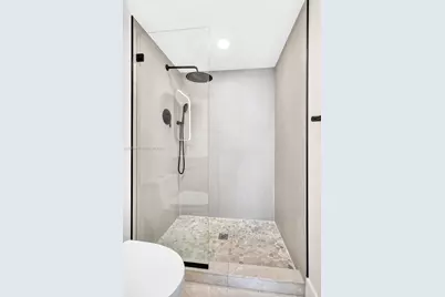 100 Bayview Dr #1626, Sunny Isles Beach, FL 33160 - Photo 13