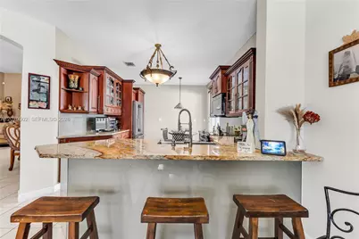 14591 SW 30th St, Miami, FL 33175 - Photo 9