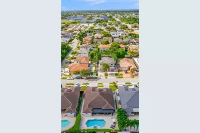 14591 SW 30th St, Miami, FL 33175 - Photo 45