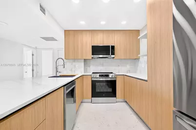 100 Bayview Dr #1626, Sunny Isles Beach, FL 33160 - Photo 9