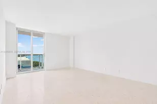 100 Bayview Dr, Sunny Isles Beach, FL 33160 - Photo 17