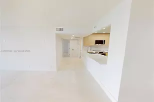 100 Bayview Dr, Sunny Isles Beach, FL 33160 - Photo 7