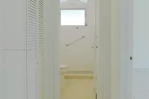 1735 Marseille Dr, Miami Beach, FL 33141 - Photo 19