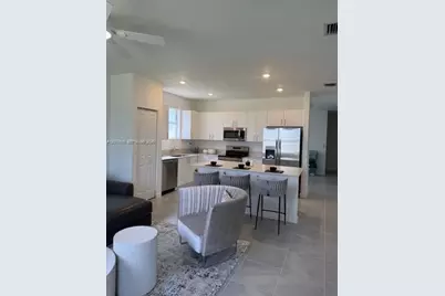 2225 SE 30th St #2225, Homestead, FL 33035 - Photo 5