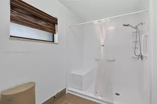 7844 Beechfern Cir, Tamarac, FL 33321 - Photo 29