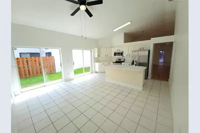 15609 SW 100th Ter, Miami, FL 33196 - Photo 5