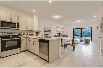142 SE 5th Ct, Deerfield Beach, FL 33441 - Photo 3