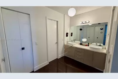 3701 N Country Club Dr #304, Aventura, FL 33180 - Photo 17