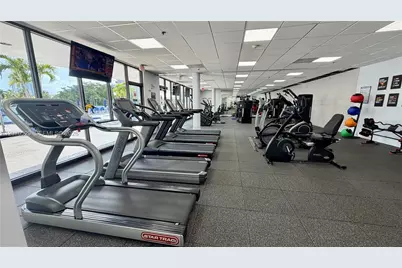 3701 N Country Club Dr #304, Aventura, FL 33180 - Photo 29