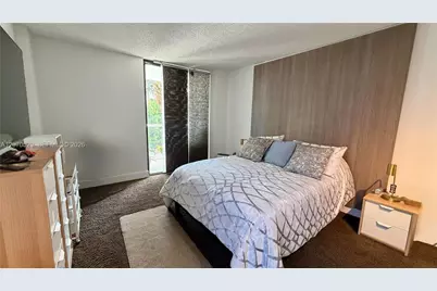 3701 N Country Club Dr #304, Aventura, FL 33180 - Photo 19