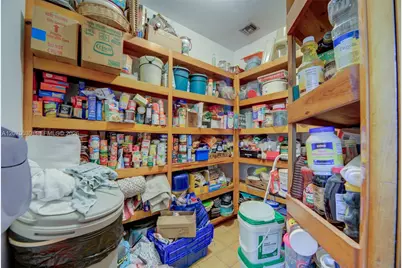 5501 SW 136th Ave, Southwest Ranches, FL 33330 - Photo 23