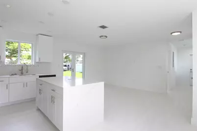 16035 SW 299th Ter, Homestead, FL 33033 - Photo 7