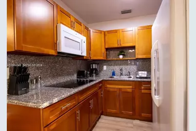 5911 SW 5th Ter #A, Miami, FL 33144 - Photo 5
