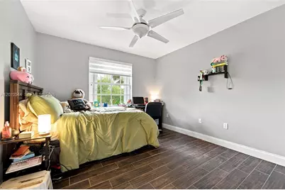 2220 NW 137th Ave, Sunrise, FL 33323 - Photo 19