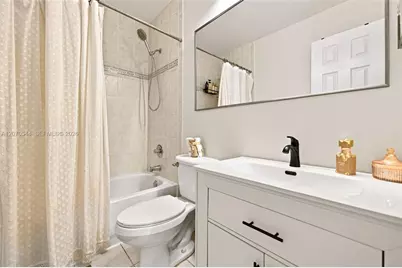 2220 NW 137th Ave, Sunrise, FL 33323 - Photo 21