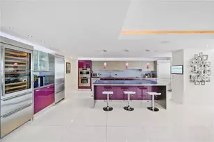 1040 Biscayne Blvd, Miami, FL 33132 - Photo 11
