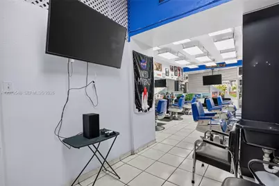 Excellent Opportunity Barbershop For Sale in The Heart Of Hialeah, Hialeah, FL 33012 - Photo 11
