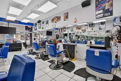 Excellent Opportunity Barbershop For Sale in The Heart Of Hialeah, Hialeah, FL 33012 - Photo 9