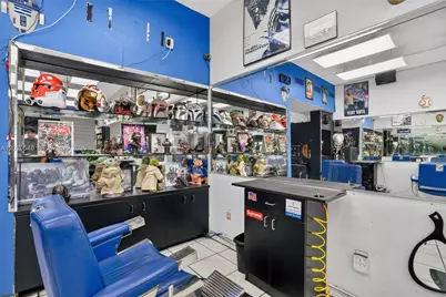 Excellent Opportunity Barbershop For Sale in The Heart Of Hialeah, Hialeah, FL 33012 - Photo 7