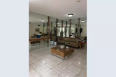 16751 NE 9th Ave #211, North Miami Beach, FL 33162 - Photo 3