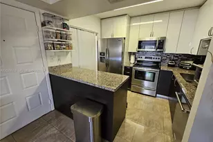 20160 NE 3rd Ct, Miami, FL 33179 - Photo 5