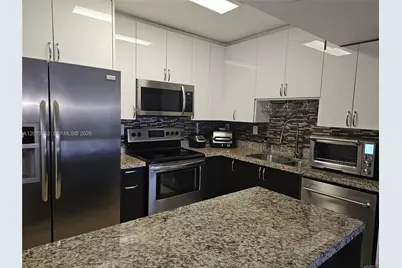 20160 NE 3rd Ct #8, Miami, FL 33179 - Photo 7