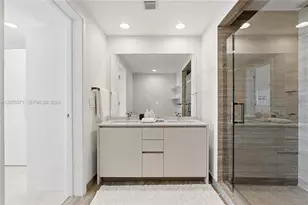 1010 Brickell Ave, Miami, FL 33131 - Photo 21
