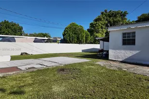 9815 SW 51st Terrace, Miami, FL 33165 - Photo 11