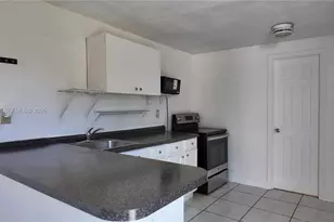 9815 SW 51st Terrace, Miami, FL 33165 - Photo 3