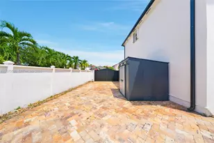 15154 SW 20th Ln, Miami, FL 33185 - Photo 43