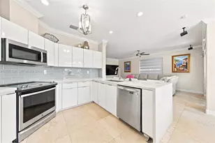 15154 SW 20th Ln, Miami, FL 33185 - Photo 9