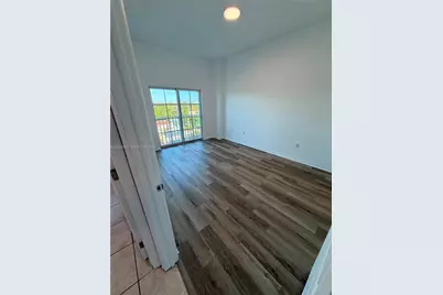 295 NW 57th Ave #508, Miami, FL 33126 - Photo 5