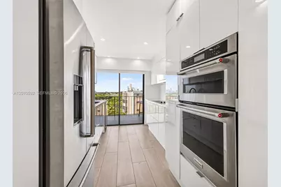 575 Crandon Blvd #801, Key Biscayne, FL 33149 - Photo 11