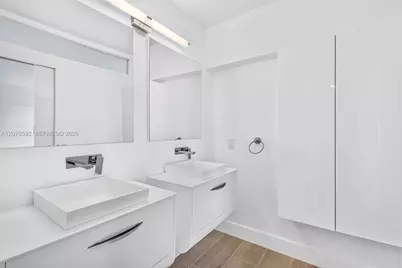 575 Crandon Blvd #801, Key Biscayne, FL 33149 - Photo 29