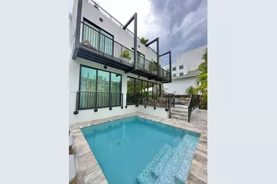 1320 Flamingo Way, Miami Beach, FL 33139 - Photo 9