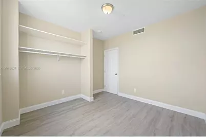 1020 NW 2 Ave #302, Hallandale Beach, FL 33009 - Photo 15
