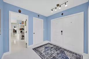 8210 SW 96th Ct, Miami, FL 33173 - Photo 5
