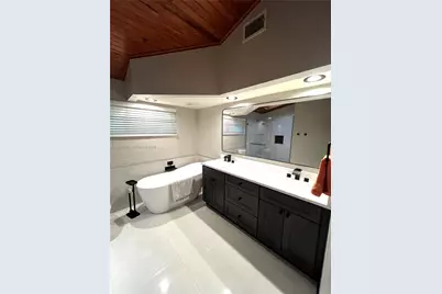 297 NW 104th Ave, Coral Springs, FL 33071 - Photo 21