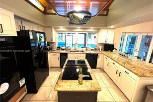 297 NW 104th Ave, Coral Springs, FL 33071 - Photo 7