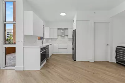 731 Crandon Blvd #208, Key Biscayne, FL 33149 - Photo 17