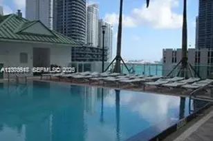 41 SE 5th St, Miami, FL 33131 - Photo 15