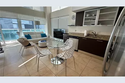 41 SE 5th St #516, Miami, FL 33131 - Photo 31