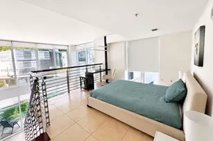 41 SE 5th St, Miami, FL 33131 - Photo 7