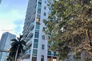 41 SE 5th St, Miami, FL 33131 - Photo 19